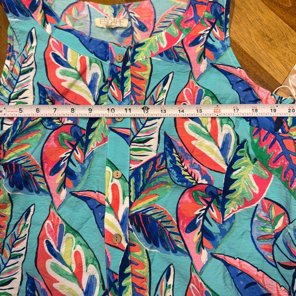 Escape by Habitat Clothes Tropical Print Sleeveless Top new with tags - Picture 9 of 10